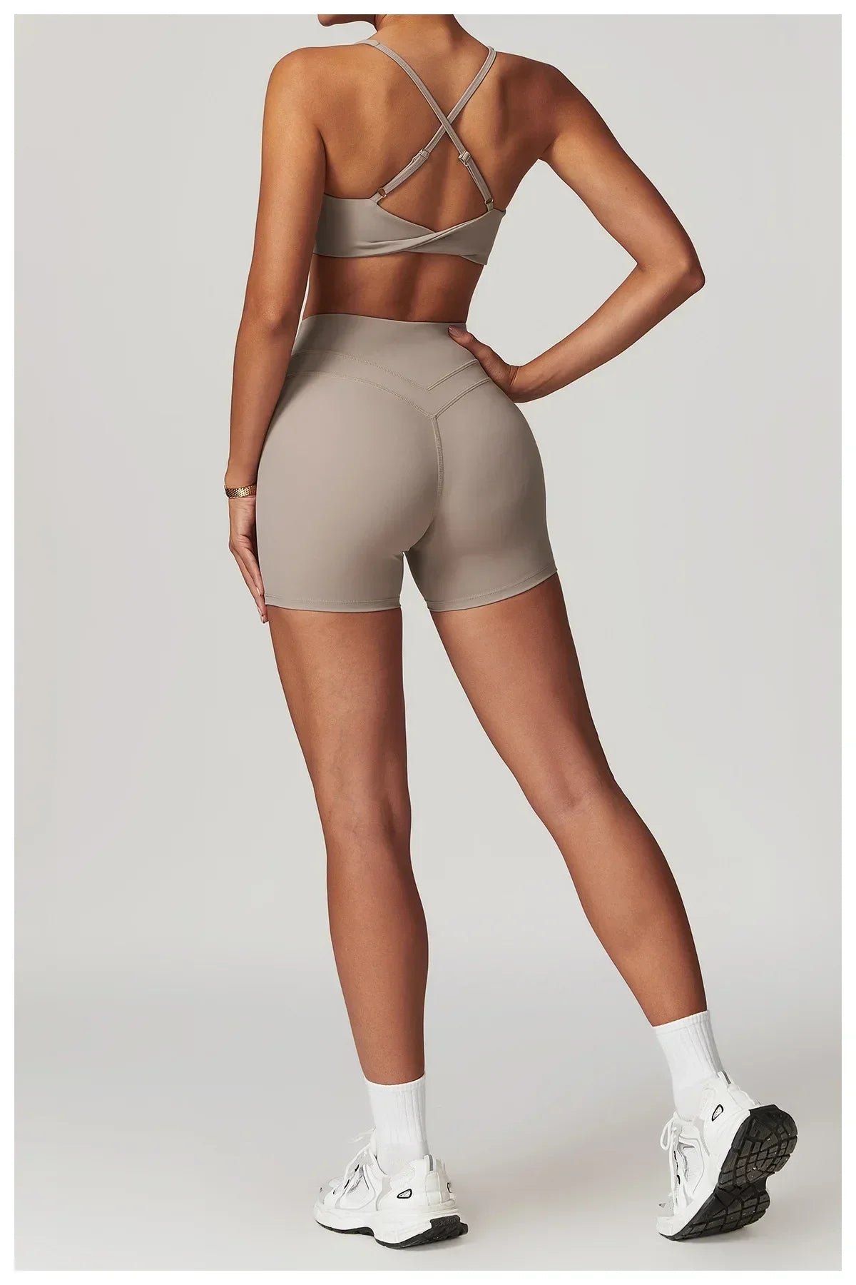 Cadore Seamless Fitness Set – Shorts, Top & Sports Blouse