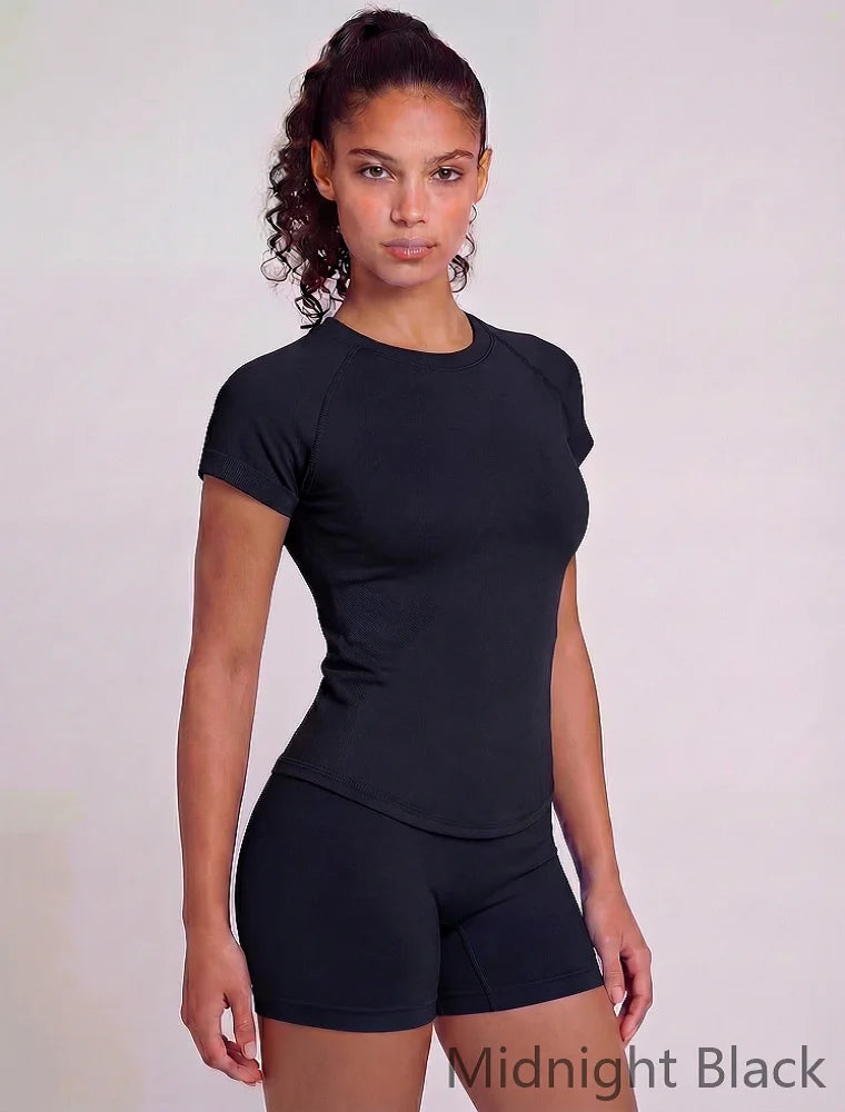 Cadore Active Set – Short Sleeve Top & Scrunch Shorts