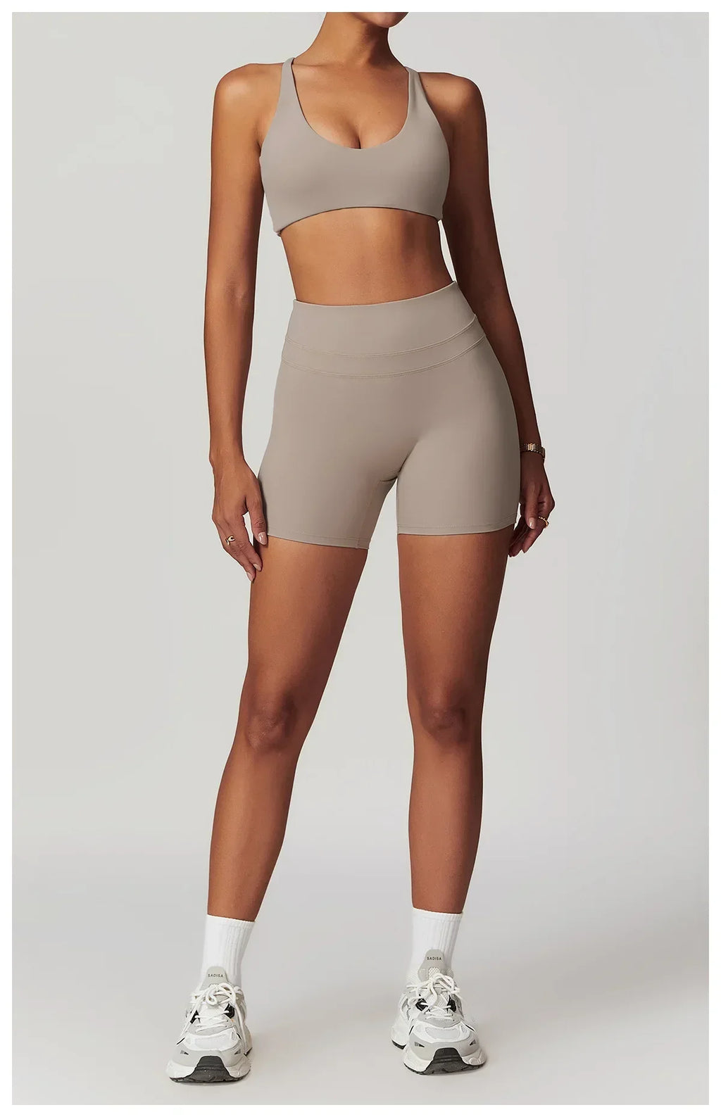 Cadore Seamless Fitness Set – Shorts, Top & Sports Blouse