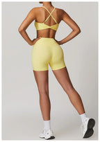 Cadore Seamless Fitness Set – Shorts, Top & Sports Blouse