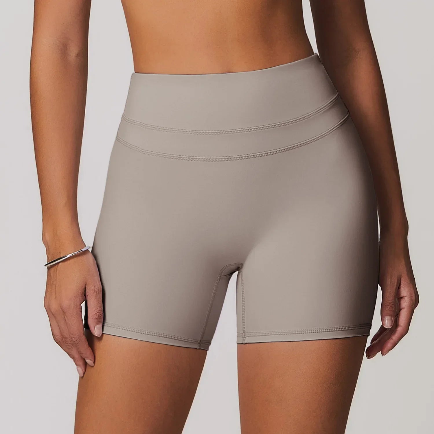 Cadore Seamless Fitness Set – Shorts, Top & Sports Blouse