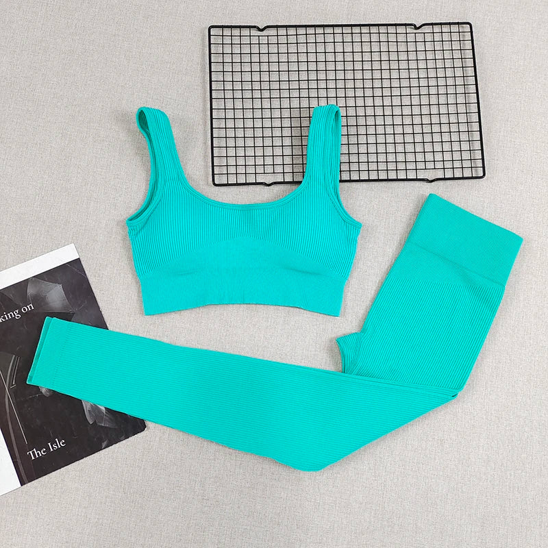 Cadore Peach Lift Set – Sports Bra & High-Rise Leggings