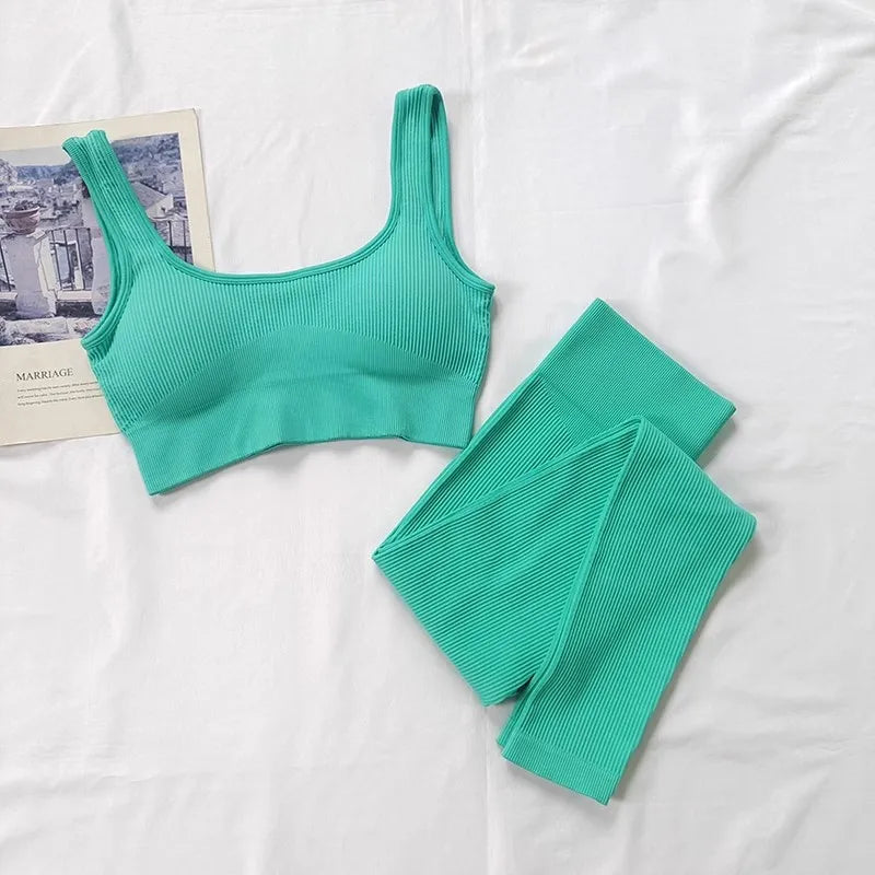 Cadore Peach Lift Set – Sports Bra & High-Rise Leggings
