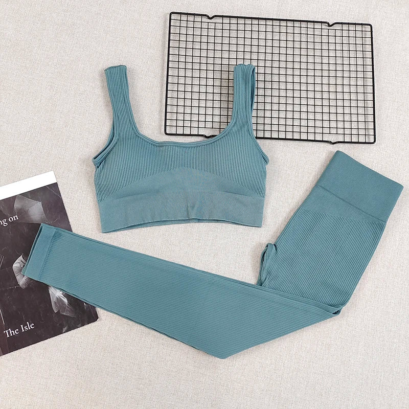 Cadore Peach Lift Set – Sports Bra & High-Rise Leggings