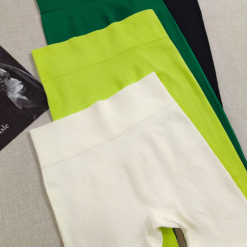 Cadore Peach Lift Set – Sports Bra & High-Rise Leggings