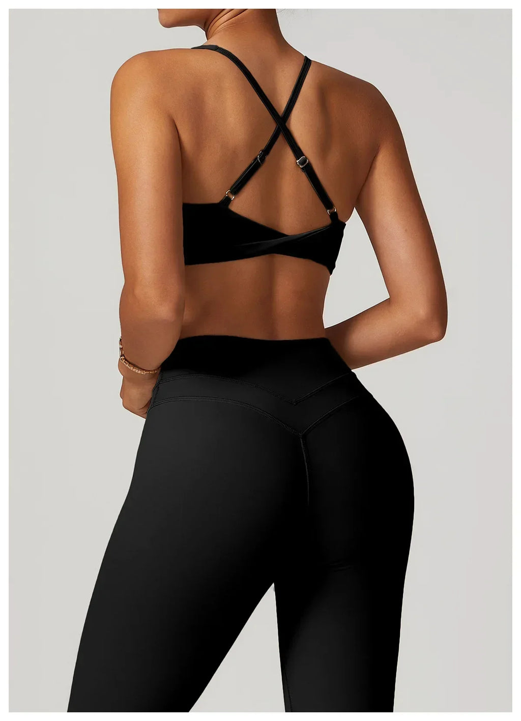 Cadore Seamless Fitness Set – Shorts, Top & Sports Blouse