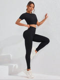 Cadore Seamless Set – Short Sleeve Crop Top & Sculpt Leggings