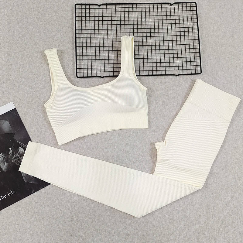 Cadore Peach Lift Set – Sports Bra & High-Rise Leggings