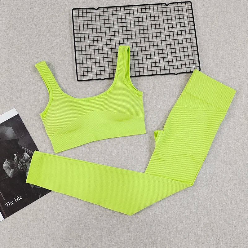 Cadore Peach Lift Set – Sports Bra & High-Rise Leggings