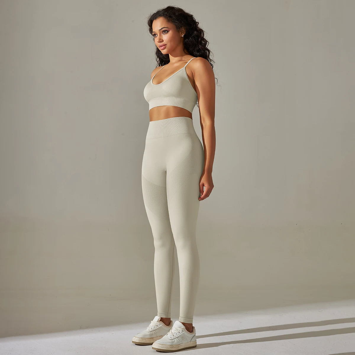 Cadore Motion Set – High-Waist Sculpt Leggings & Square Neck Crop Top
