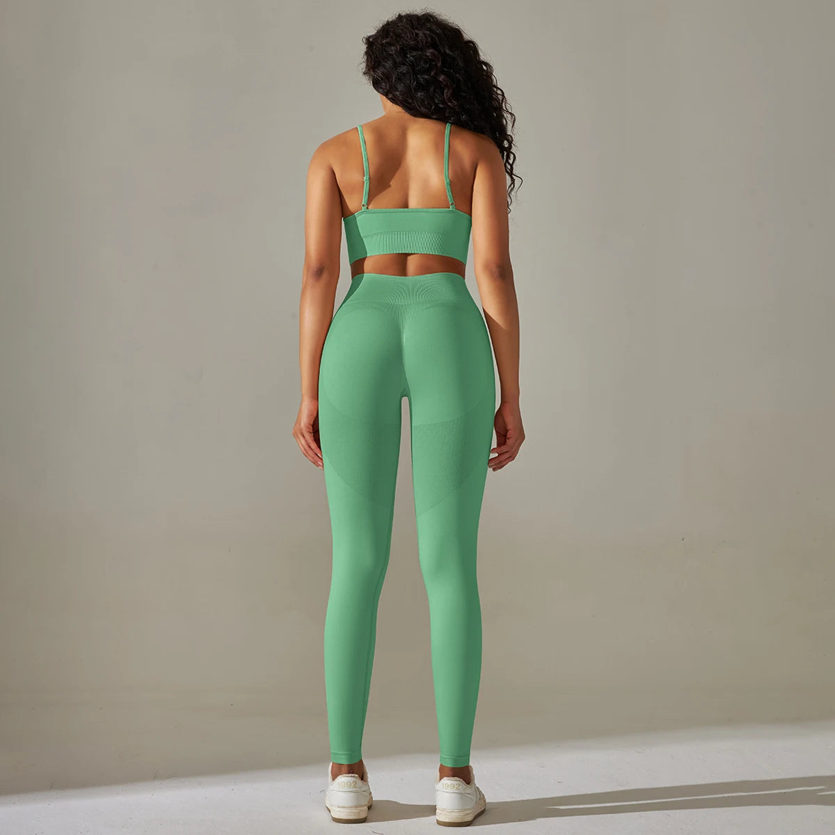 Cadore Motion Set – High-Waist Sculpt Leggings & Square Neck Crop Top